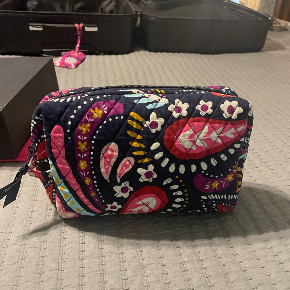 Vera Bradley Medium Cosmetic Case